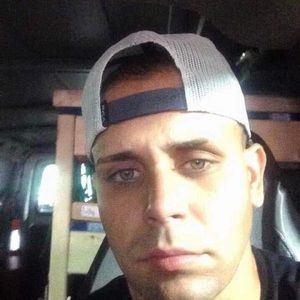 Meet your Posher, Eduardo